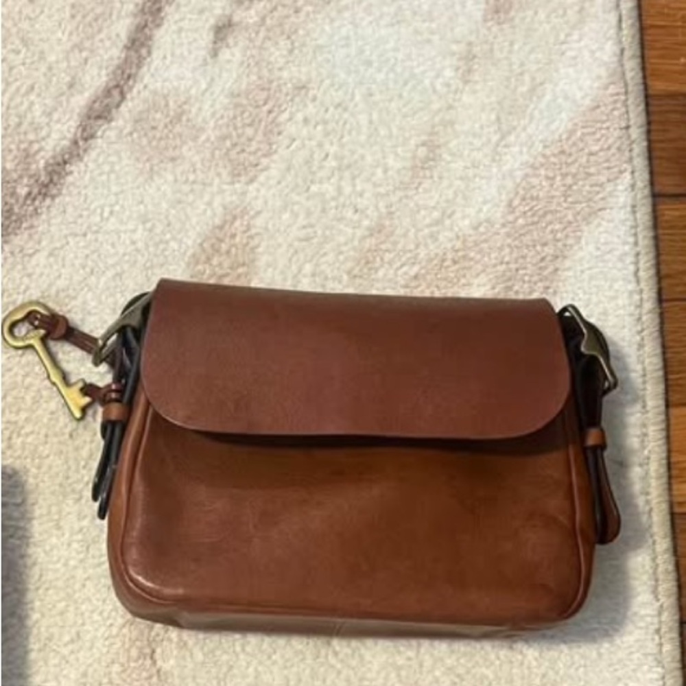 Fossil crossbody bag